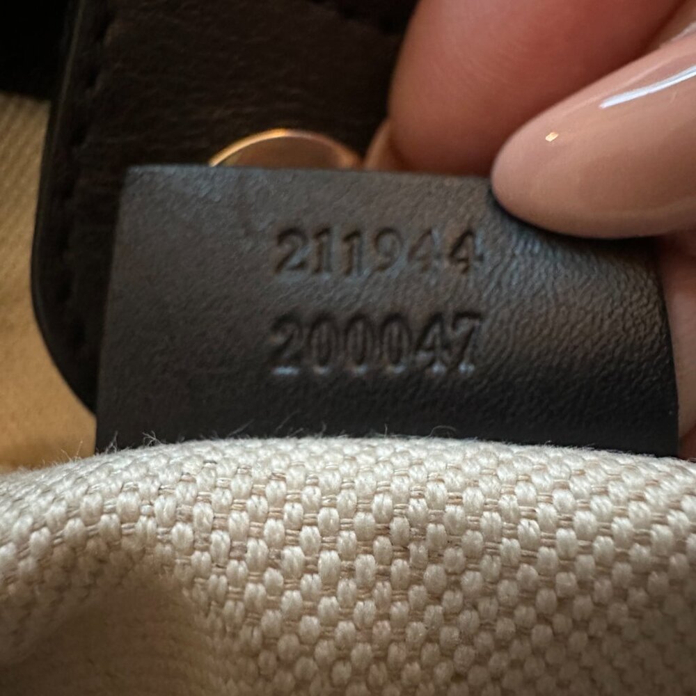 Authentic Gucci GG Embossed Leather Hobo Bag – Black – Gold Hardware - Picture 9 of 10